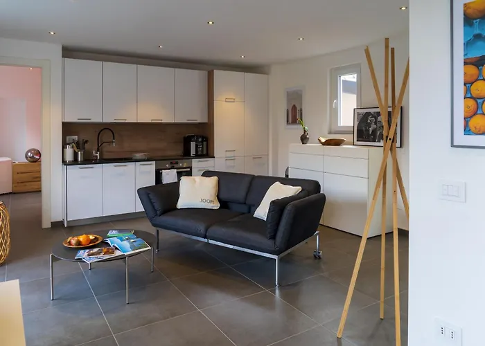 Casa Calma Pino Lago Maggiore